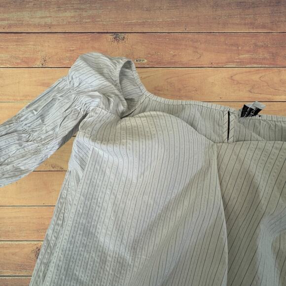 Bebe striped off shoulder padded blouse - Picture 2 of 7